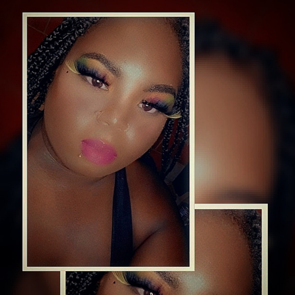 Lashes - Picture 3 of 3